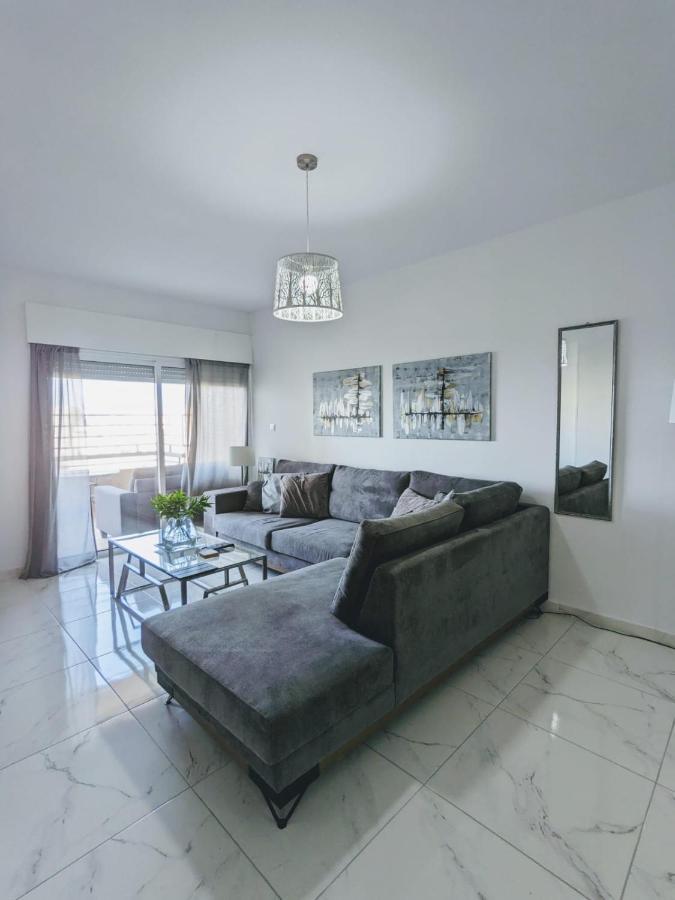 Diana Apartment Limassol Bagian luar foto
